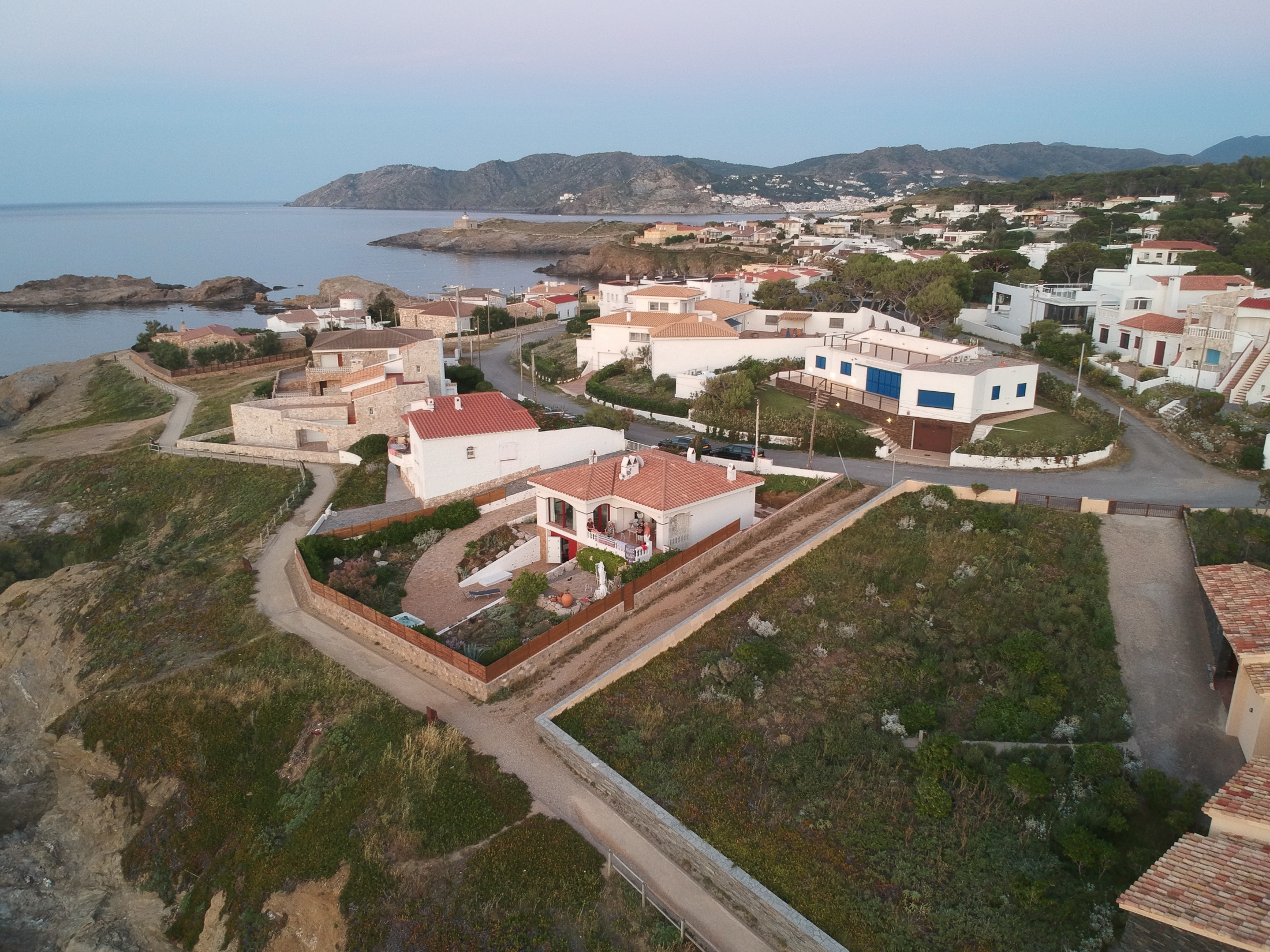 Luchtfoto van Cap de Vol bij El Port de la Selva